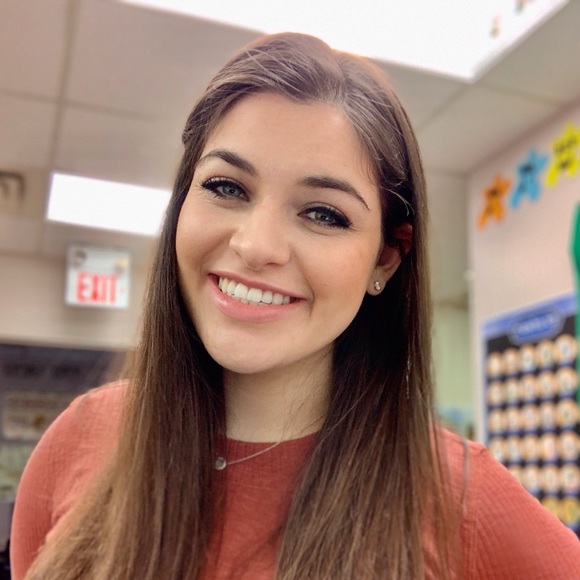 Meet your Posher, Sara - Picture 1 of 1